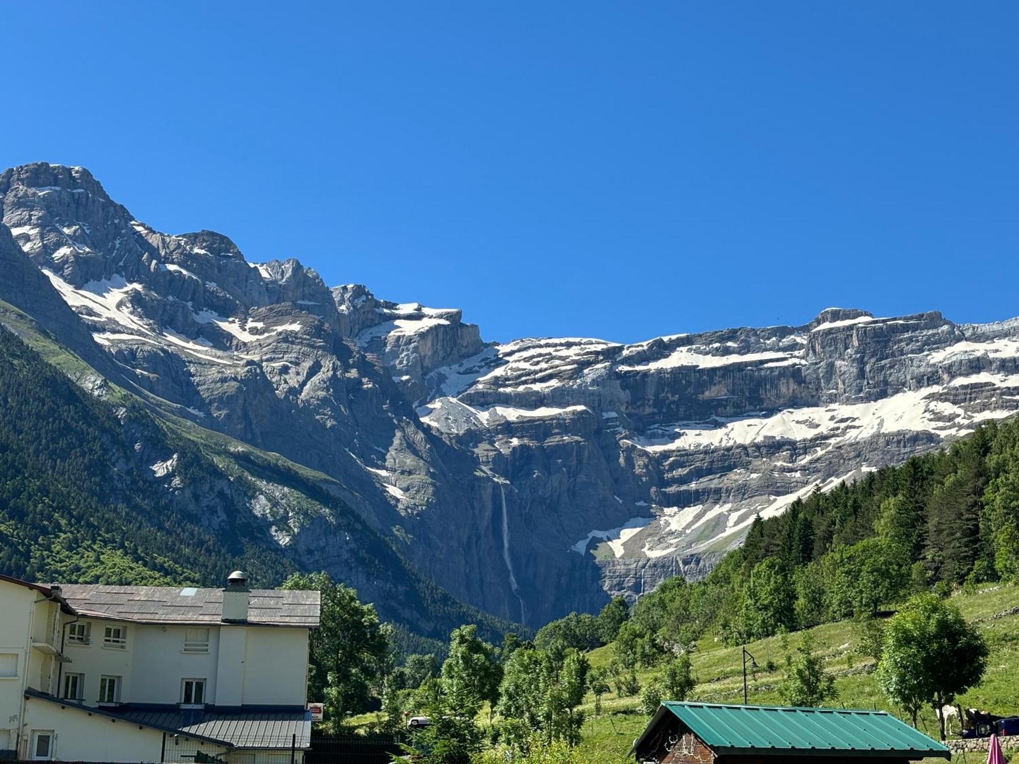 Hotel Le Taillon Gavarnie Exterior photo